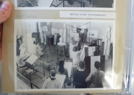 Photographies des ateliers de l’École des Beaux-Arts, 1960. Cliché Grégory Delauré, Archives de Rennes, 350 FI 249_4.